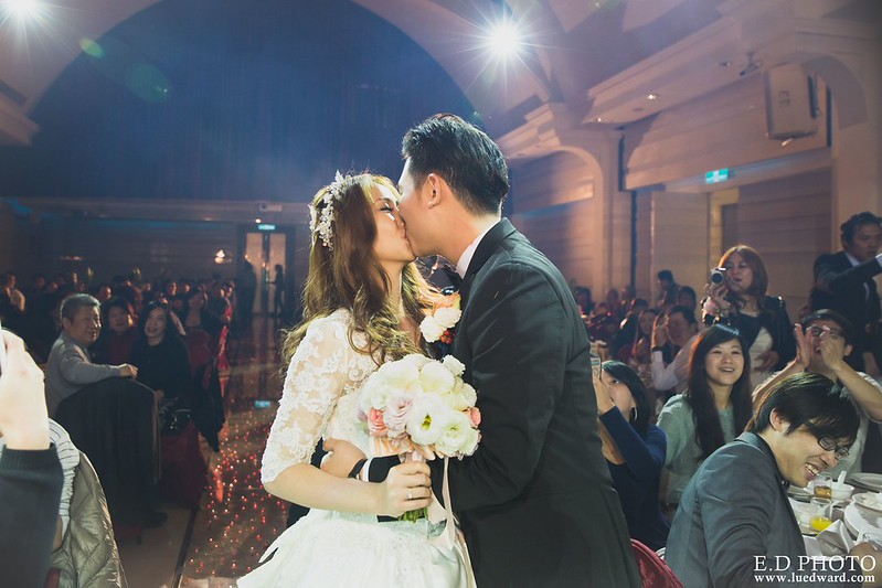 [台中婚攝] Howard＆Shermie 婚禮紀錄｜雅園新潮時尚廳