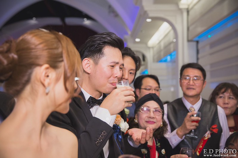 [台中婚攝] Howard＆Shermie 婚禮紀錄｜雅園新潮時尚廳