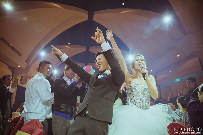 [台中婚攝] Howard＆Shermie 婚禮紀錄｜雅園新潮時尚廳