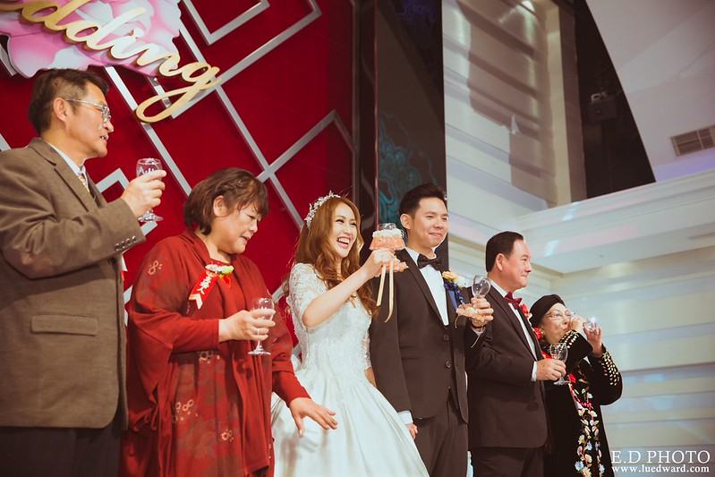 [台中婚攝] Howard＆Shermie 婚禮紀錄｜雅園新潮時尚廳