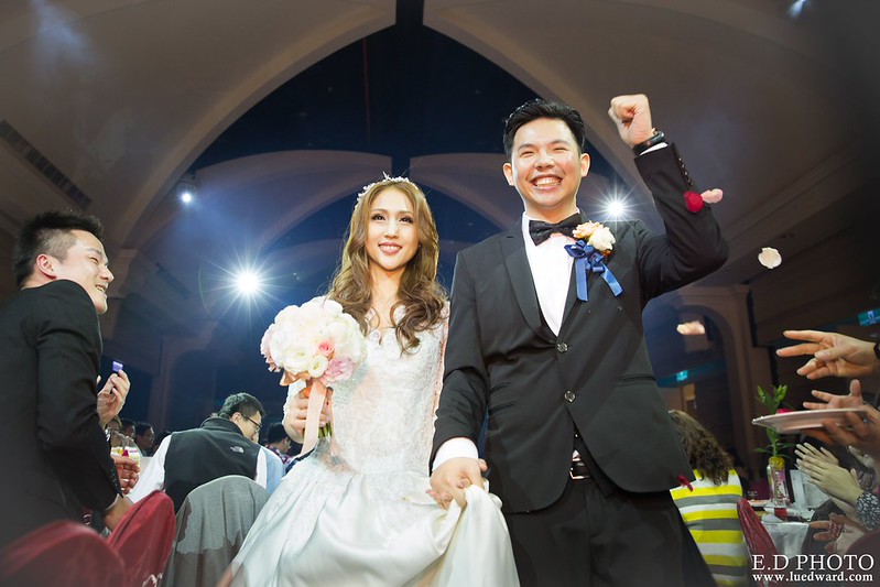 [台中婚攝] Howard＆Shermie 婚禮紀錄｜雅園新潮時尚廳
