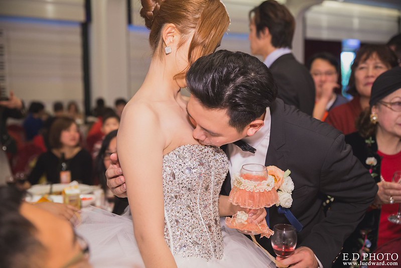 [台中婚攝] Howard＆Shermie 婚禮紀錄｜雅園新潮時尚廳