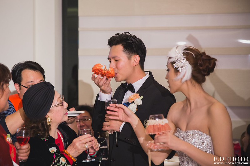[台中婚攝] Howard＆Shermie 婚禮紀錄｜雅園新潮時尚廳