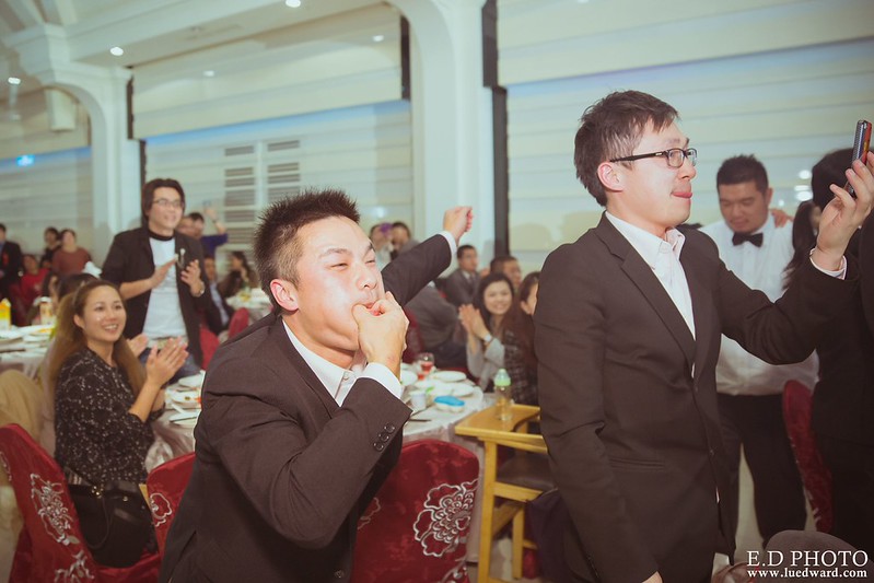 [台中婚攝] Howard＆Shermie 婚禮紀錄｜雅園新潮時尚廳