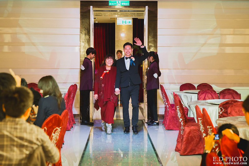 [台中婚攝] Howard＆Shermie 婚禮紀錄｜雅園新潮時尚廳