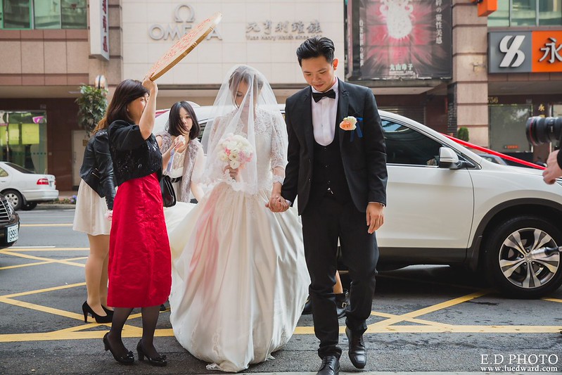 [台中婚攝] Howard＆Shermie 婚禮紀錄｜雅園新潮時尚廳