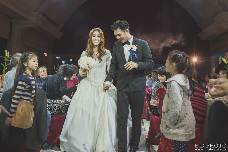 [台中婚攝] Howard＆Shermie 婚禮紀錄｜雅園新潮時尚廳