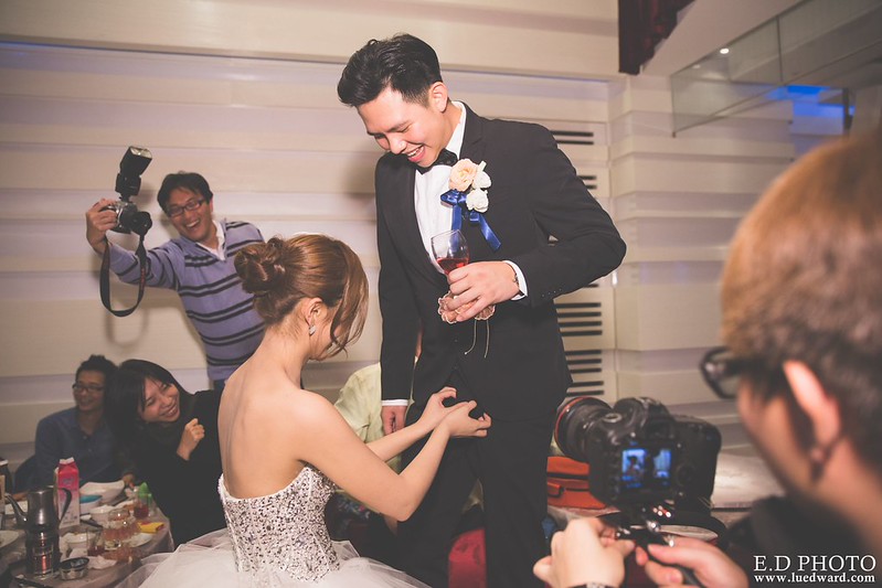 [台中婚攝] Howard＆Shermie 婚禮紀錄｜雅園新潮時尚廳