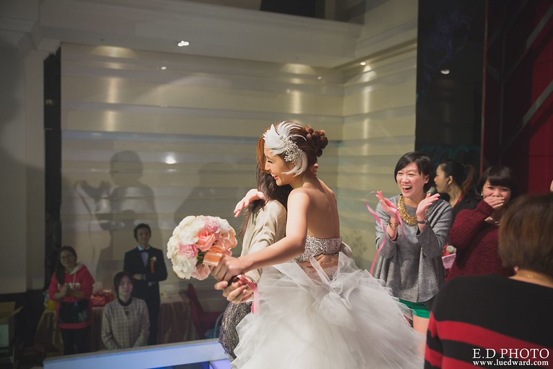 [台中婚攝] Howard＆Shermie 婚禮紀錄｜雅園新潮時尚廳