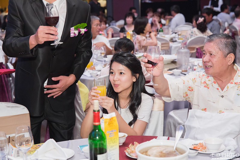 [婚攝] Ethan＆Cora 婚禮紀錄｜福容大飯店淡水漁人碼頭