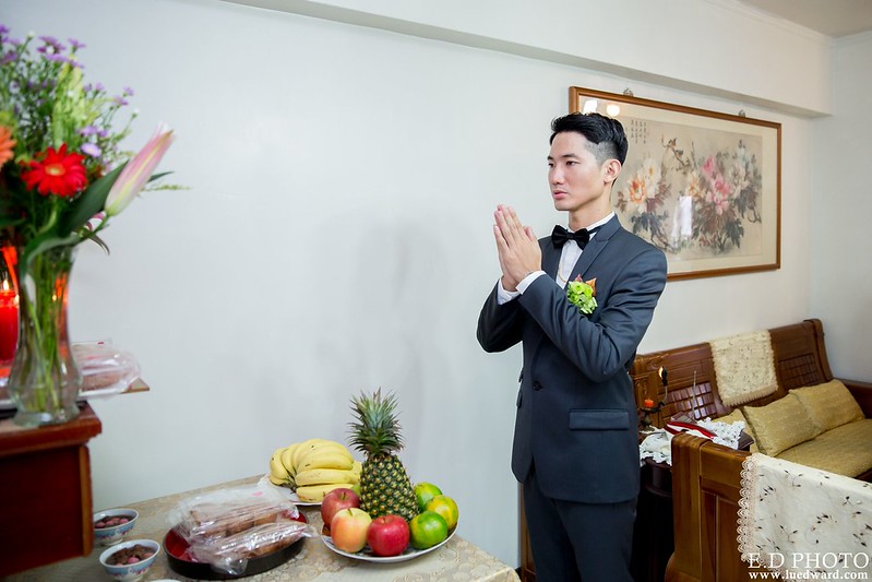 [高雄婚攝] 任緯＆怡萱 婚禮紀錄｜夢時代雅悅會館晶鑽廳