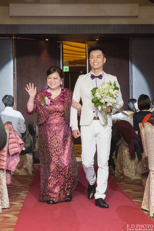 [台中婚攝] 建宏＆立婷 婚禮紀錄｜永豐棧