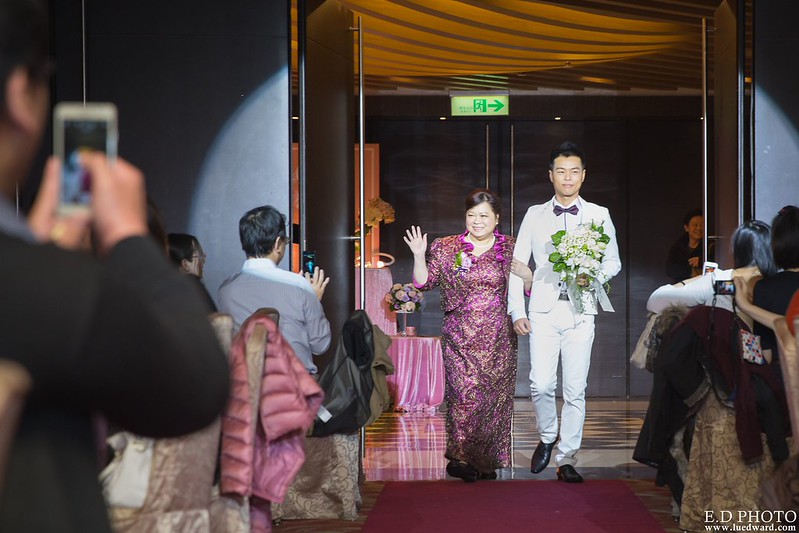 [台中婚攝] 建宏＆立婷 婚禮紀錄｜永豐棧