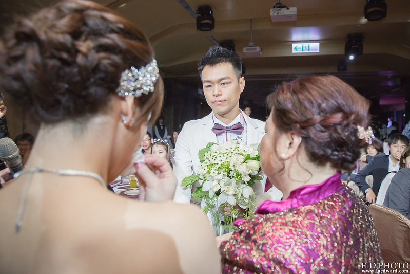[台中婚攝] 建宏＆立婷 婚禮紀錄｜永豐棧