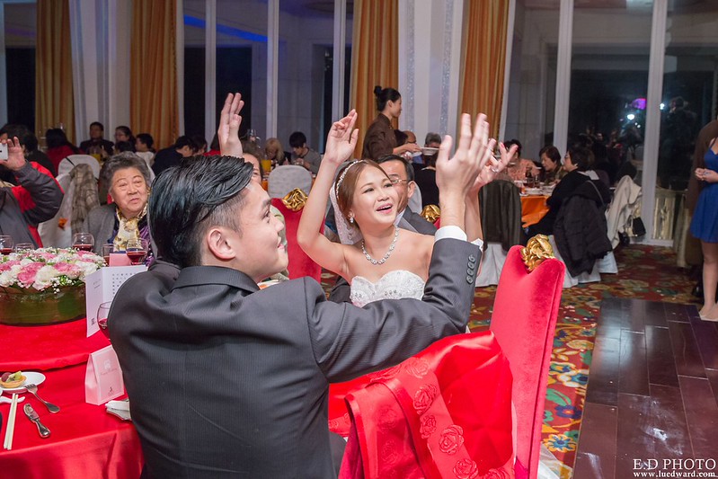 [台中婚攝] 毓炤＆之傑 婚禮紀錄｜中橋婚宴會館