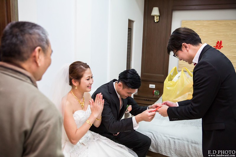 [台中婚攝] 毓炤＆之傑 婚禮紀錄｜中橋婚宴會館