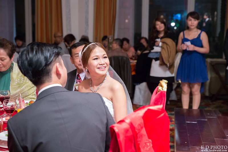 [台中婚攝] 毓炤＆之傑 婚禮紀錄｜中橋婚宴會館