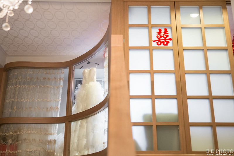 [高雄婚攝] 駿業＆宛凌 婚禮紀錄｜岡山海中鮮