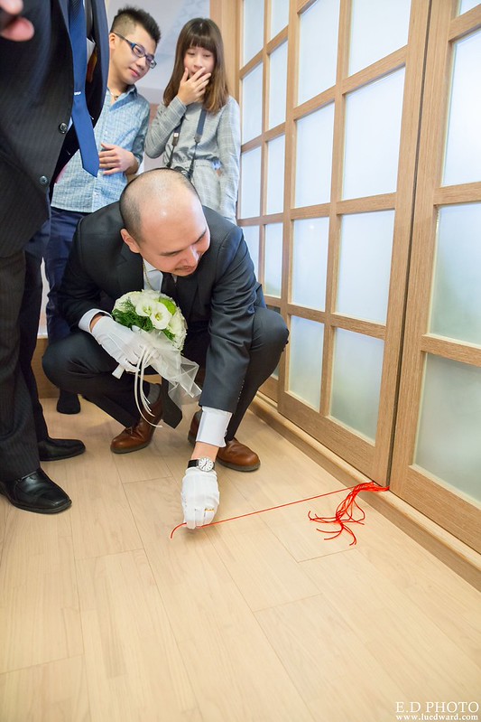 [高雄婚攝] 駿業＆宛凌 婚禮紀錄｜岡山海中鮮