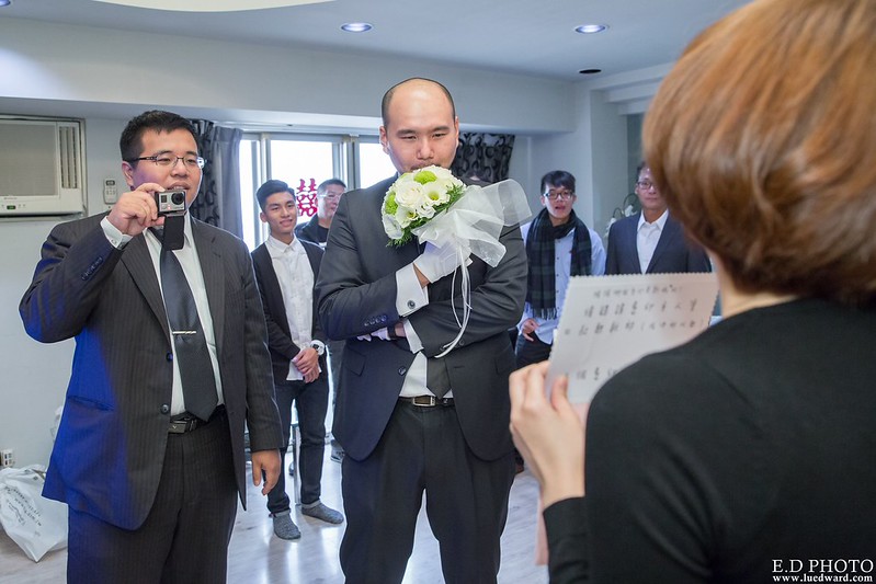 [高雄婚攝] 駿業＆宛凌 婚禮紀錄｜岡山海中鮮