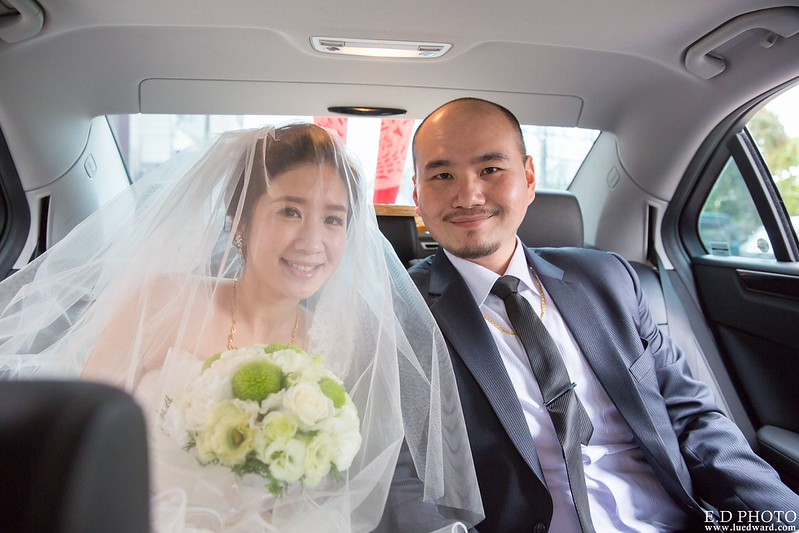 [高雄婚攝] 駿業＆宛凌 婚禮紀錄｜岡山海中鮮