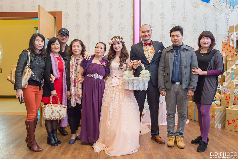 [高雄婚攝] 駿業＆宛凌 婚禮紀錄｜岡山海中鮮