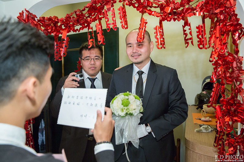 [高雄婚攝] 駿業＆宛凌 婚禮紀錄｜岡山海中鮮