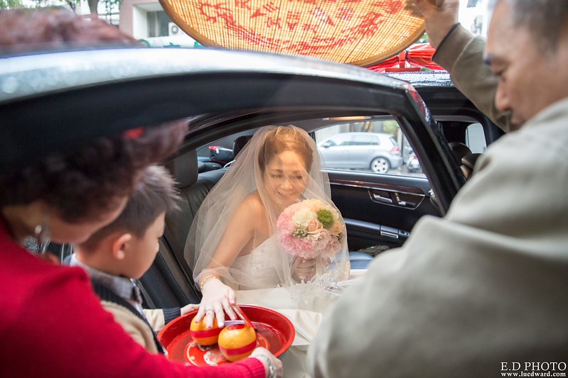 [台中婚攝] 毓炤＆之傑 婚禮紀錄｜中橋婚宴會館