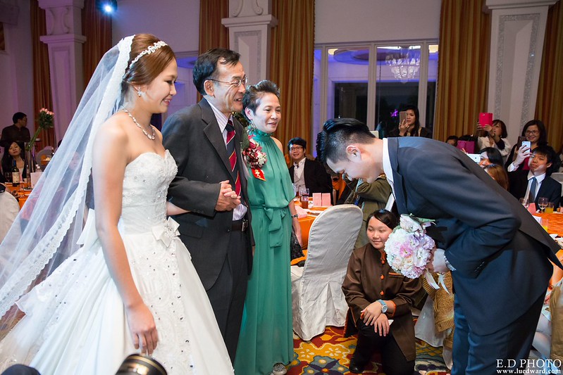 [台中婚攝] 毓炤＆之傑 婚禮紀錄｜中橋婚宴會館