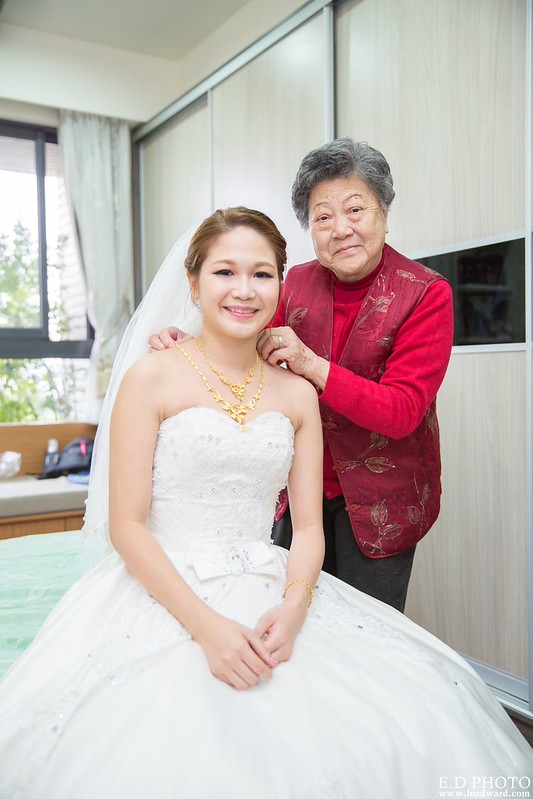 [台中婚攝] 毓炤＆之傑 婚禮紀錄｜中橋婚宴會館