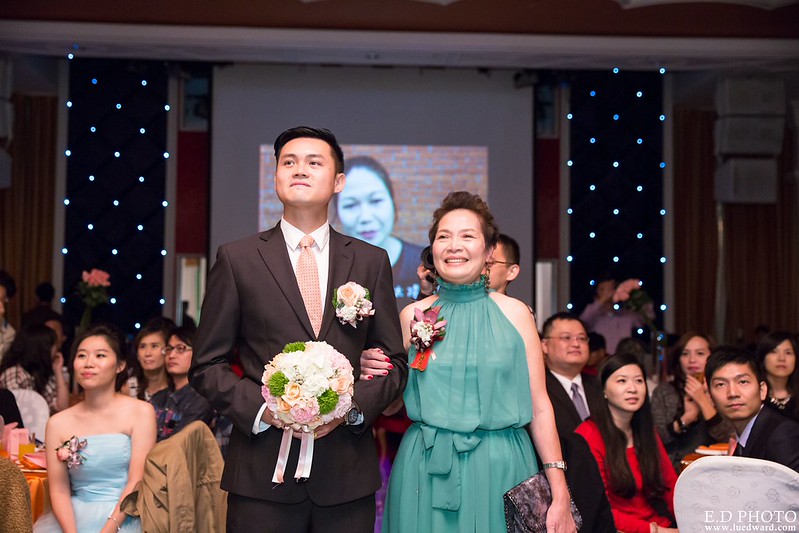 [台中婚攝] 毓炤＆之傑 婚禮紀錄｜中橋婚宴會館
