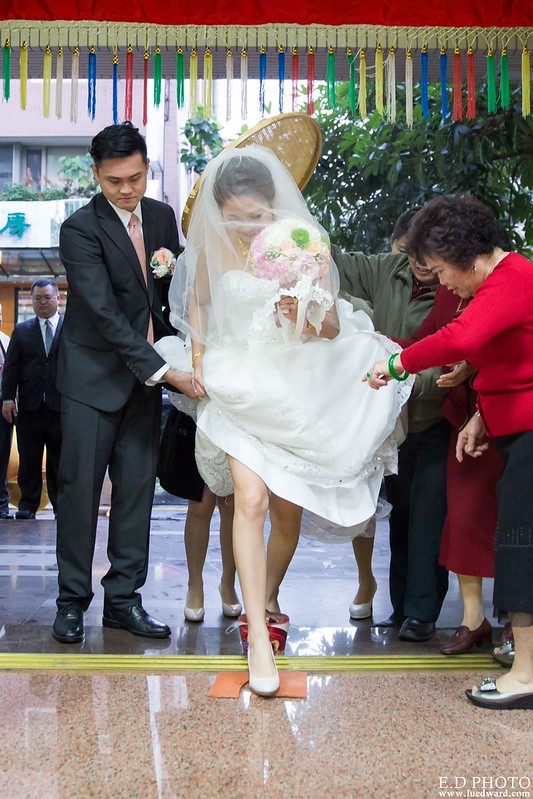 [台中婚攝] 毓炤＆之傑 婚禮紀錄｜中橋婚宴會館