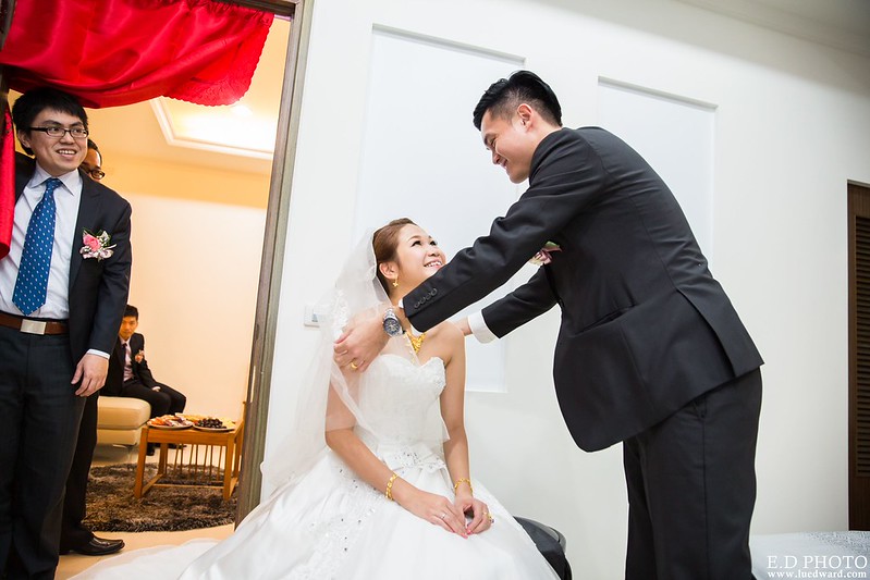 [台中婚攝] 毓炤＆之傑 婚禮紀錄｜中橋婚宴會館