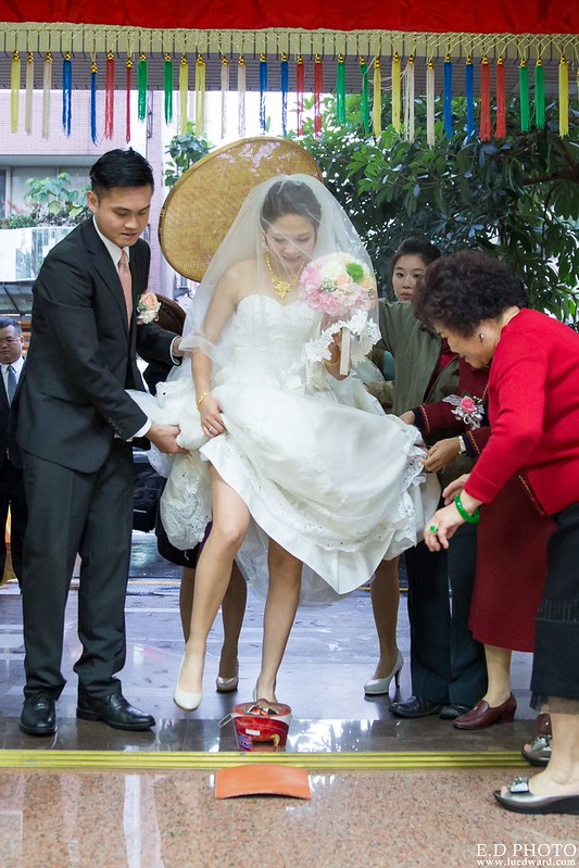 [台中婚攝] 毓炤＆之傑 婚禮紀錄｜中橋婚宴會館