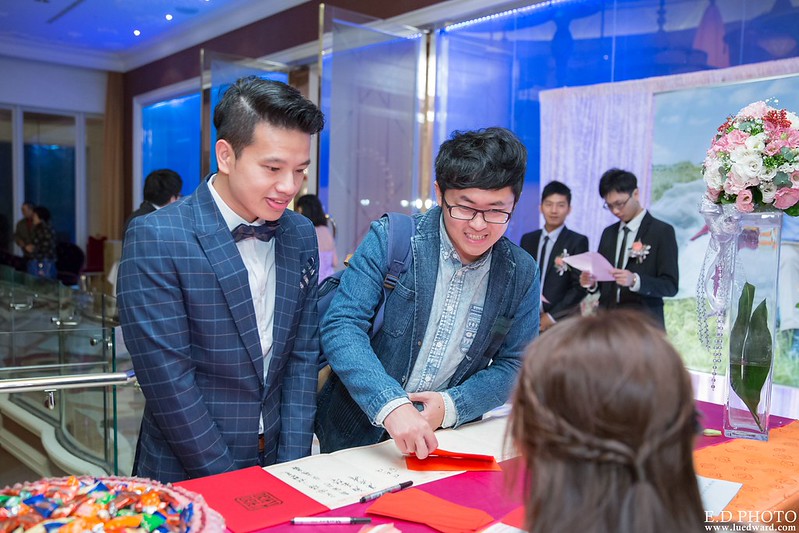 [台中婚攝] 毓炤＆之傑 婚禮紀錄｜中橋婚宴會館