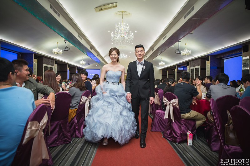[高雄婚攝] 友賢＆亦軒 婚禮紀錄｜香蕉碼頭