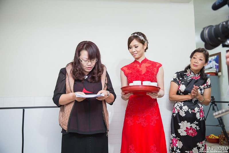 [高雄婚攝] 友賢＆亦軒 婚禮紀錄｜香蕉碼頭