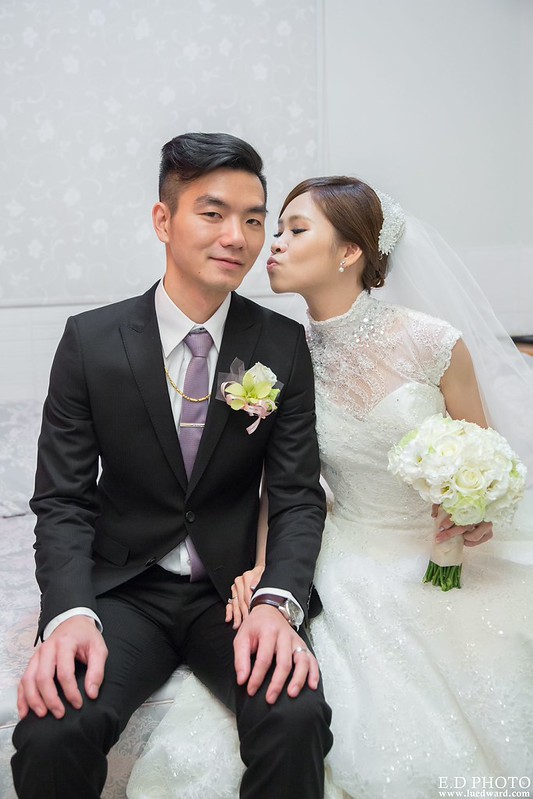 [高雄婚攝] 友賢＆亦軒 婚禮紀錄｜香蕉碼頭