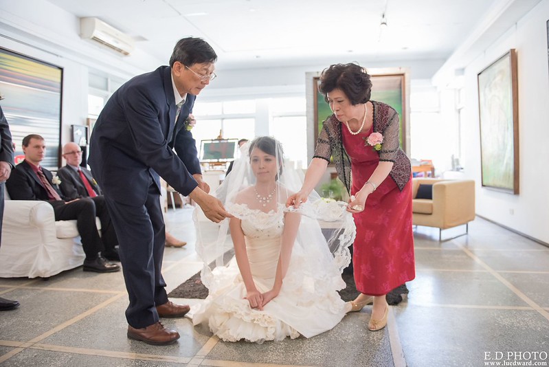 [高雄婚攝] Garret＆Dodel 婚禮紀錄｜橋頭糖廠白屋
