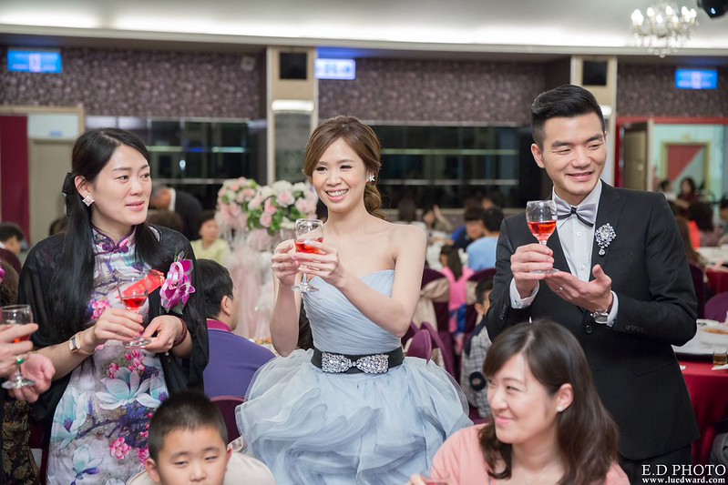 [高雄婚攝] 友賢＆亦軒 婚禮紀錄｜香蕉碼頭
