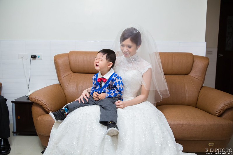[高雄婚攝] 友賢＆亦軒 婚禮紀錄｜香蕉碼頭