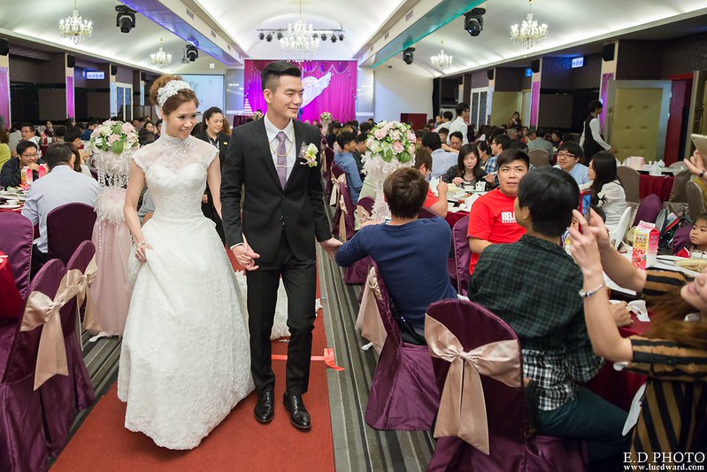 [高雄婚攝] 友賢＆亦軒 婚禮紀錄｜香蕉碼頭