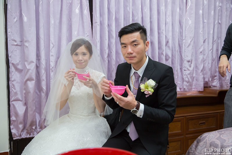 [高雄婚攝] 友賢＆亦軒 婚禮紀錄｜香蕉碼頭