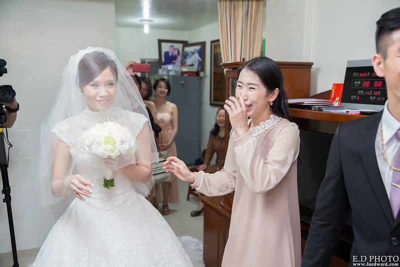 [高雄婚攝] 友賢＆亦軒 婚禮紀錄｜香蕉碼頭