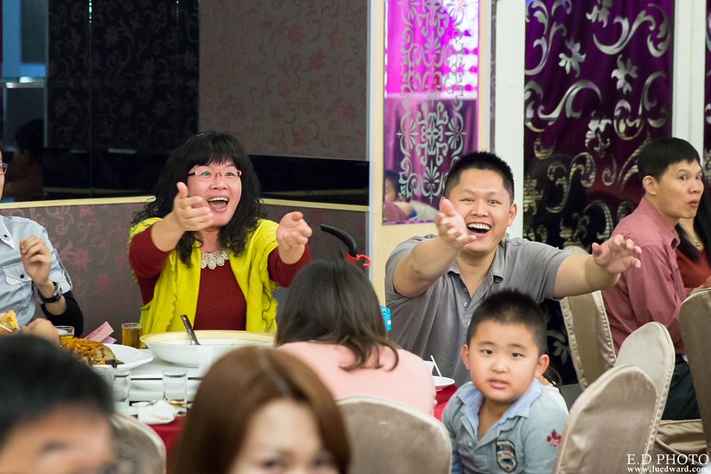 [高雄婚攝] 友賢＆亦軒 婚禮紀錄｜香蕉碼頭