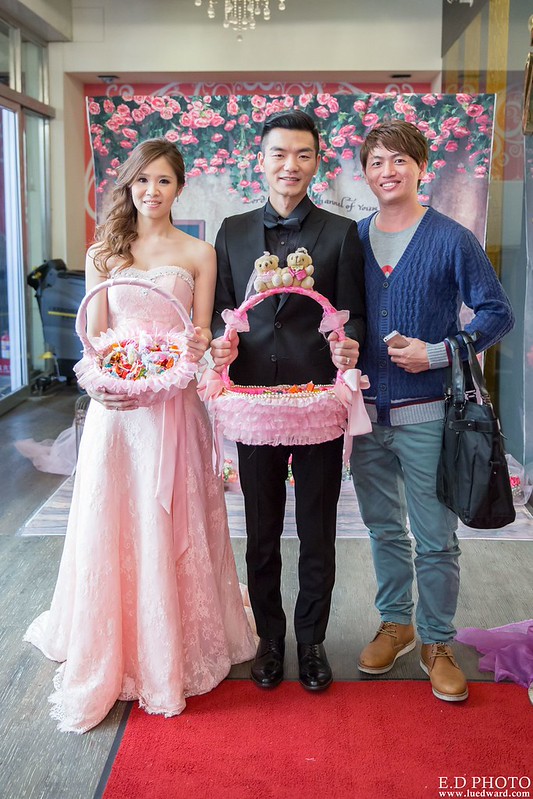 [高雄婚攝] 友賢＆亦軒 婚禮紀錄｜香蕉碼頭