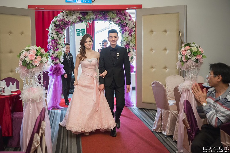 [高雄婚攝] 友賢＆亦軒 婚禮紀錄｜香蕉碼頭