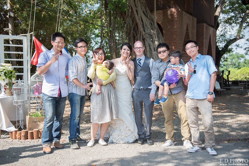 [高雄婚攝] Garret＆Dodel 婚禮紀錄｜橋頭糖廠白屋