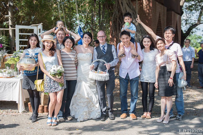 [高雄婚攝] Garret＆Dodel 婚禮紀錄｜橋頭糖廠白屋