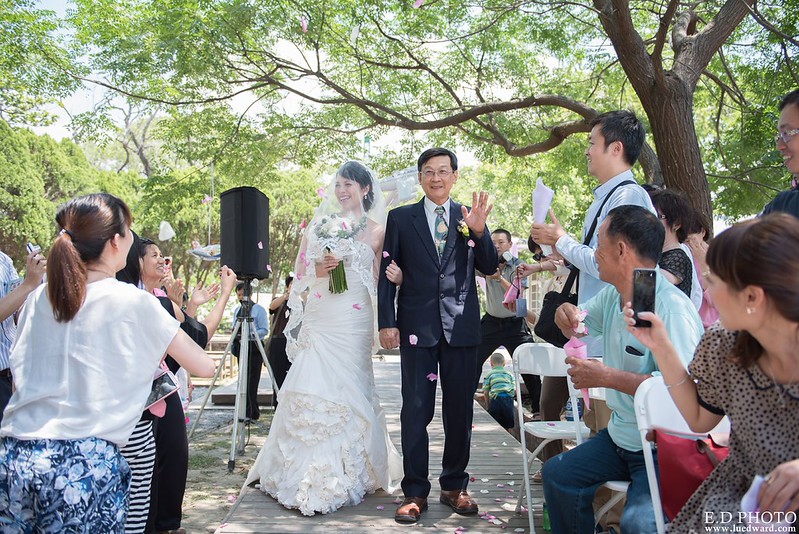 [高雄婚攝] Garret＆Dodel 婚禮紀錄｜橋頭糖廠白屋
